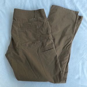 Kuhl mens pants size 35x32 model Slax